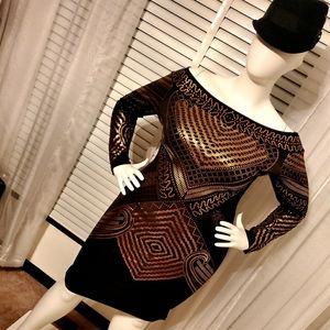 Black&Gold Off the Shoulders Body dress!